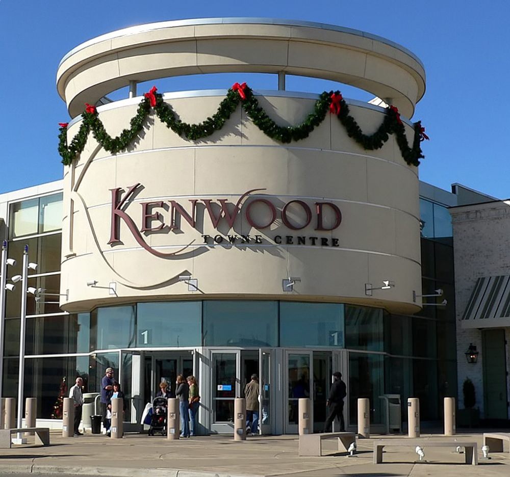 Shopping Mall in Cincinnati, OH